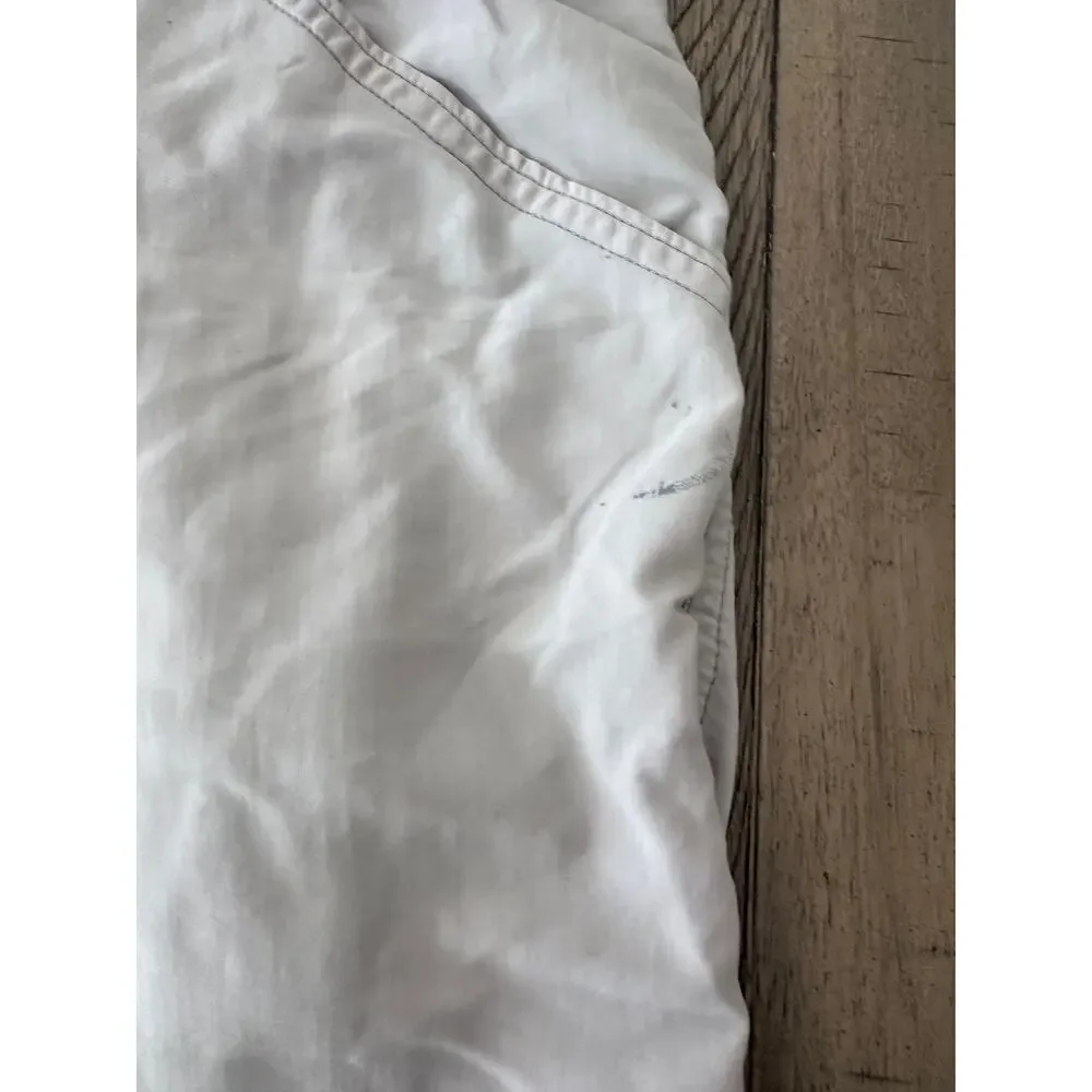 Mountain Hardwear Men's Gray Hiking Cargo Shorts Size 38 Outdoor Utility